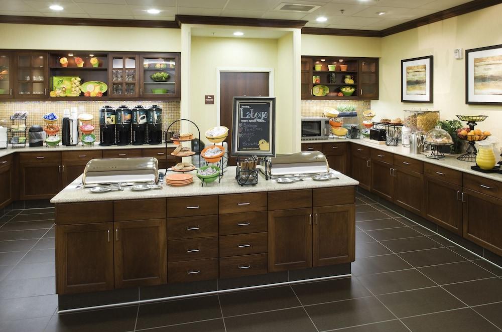 Homewood Suites By Hilton Fresno Airport/Кловис Экстерьер фото