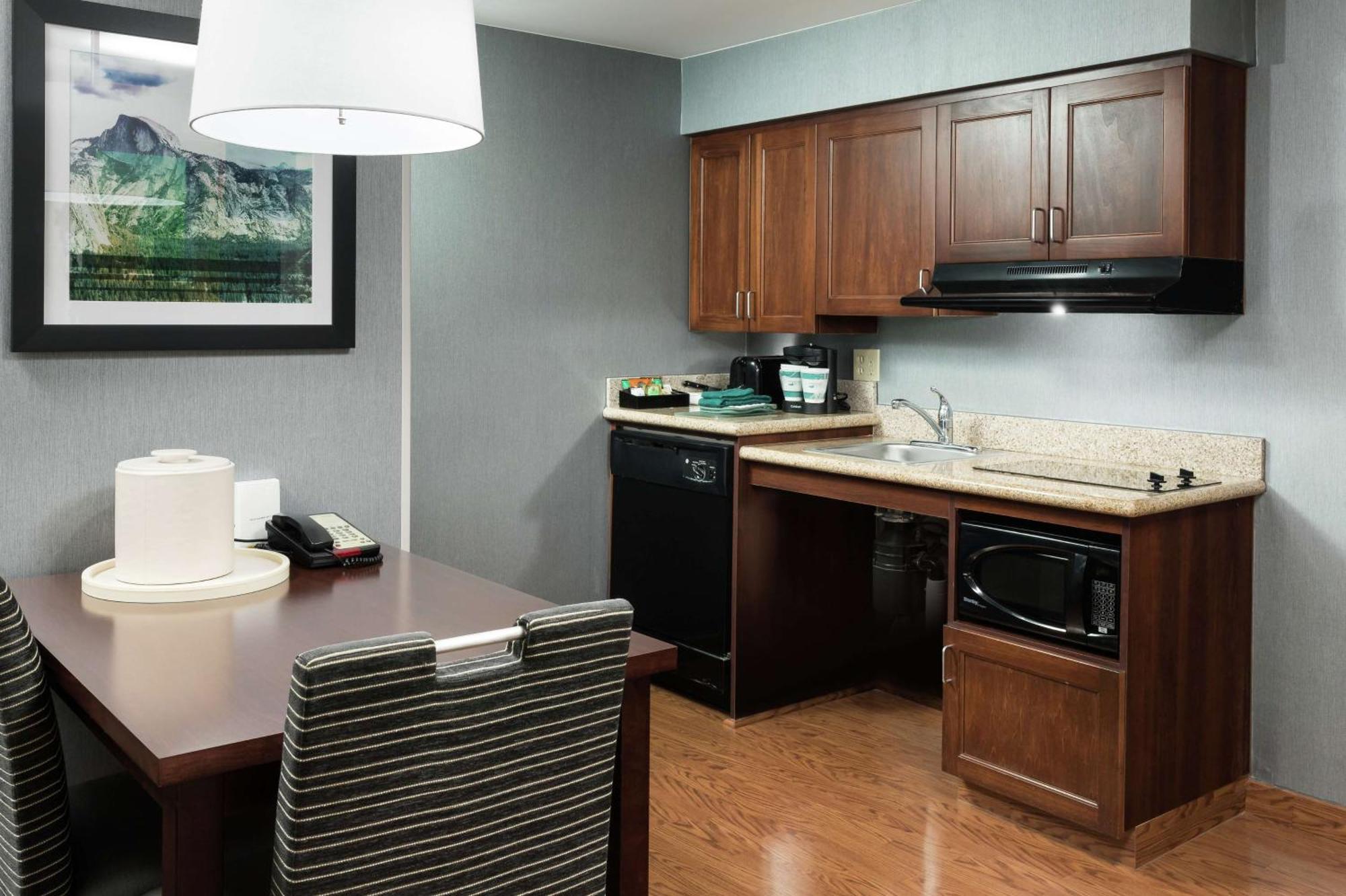 Homewood Suites By Hilton Fresno Airport/Кловис Экстерьер фото