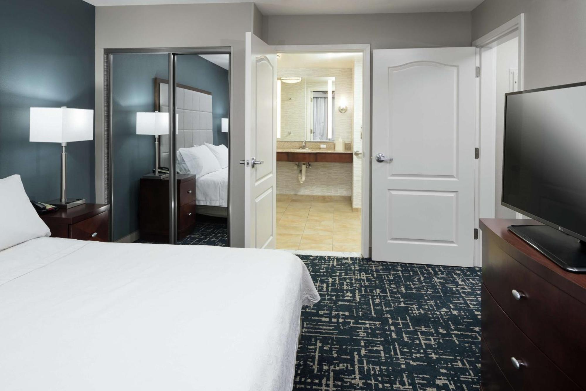 Homewood Suites By Hilton Fresno Airport/Кловис Экстерьер фото
