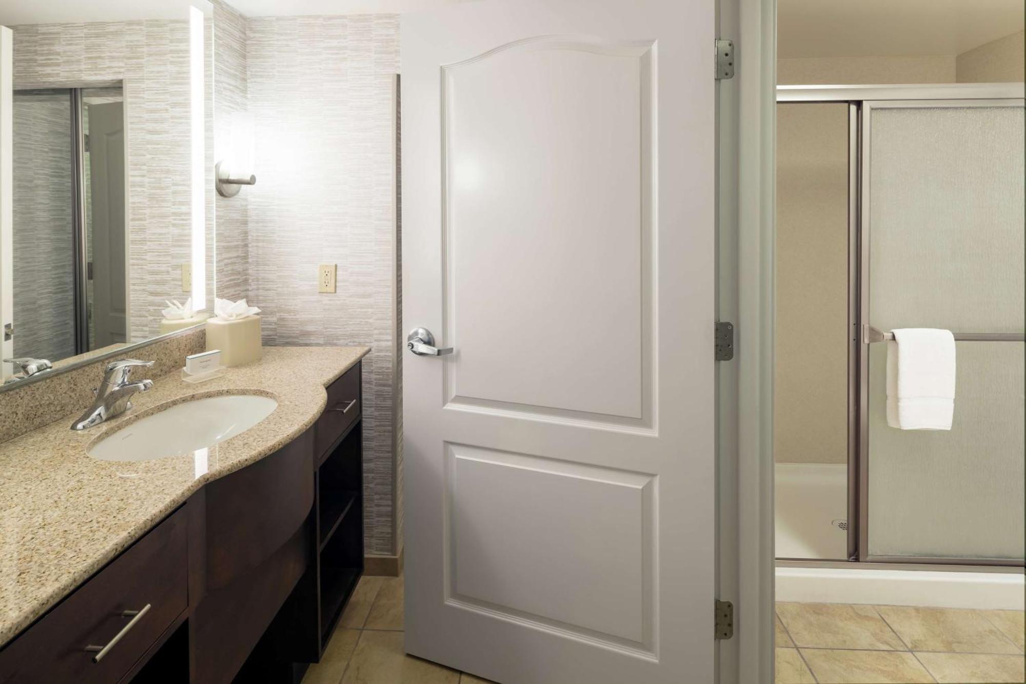 Homewood Suites By Hilton Fresno Airport/Кловис Экстерьер фото